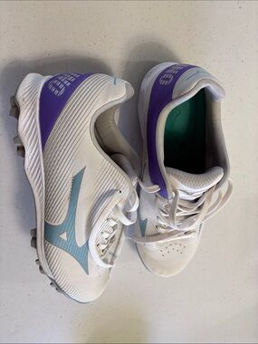 Mizuno Girls Size 5 Cleats White Purple Baseball Softball